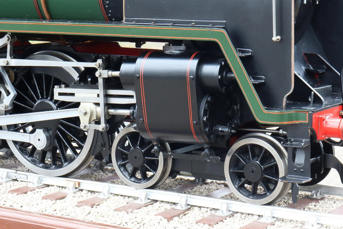 3 1/2 inch gauge BR Standard Class 7 "Britannia" 4-6-2