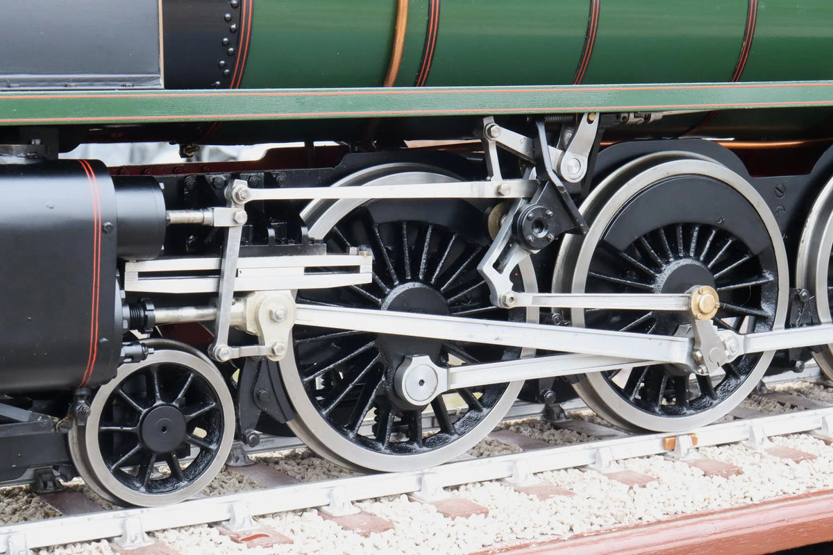 3 1/2 inch gauge BR Standard Class 7 "Britannia" 4-6-2