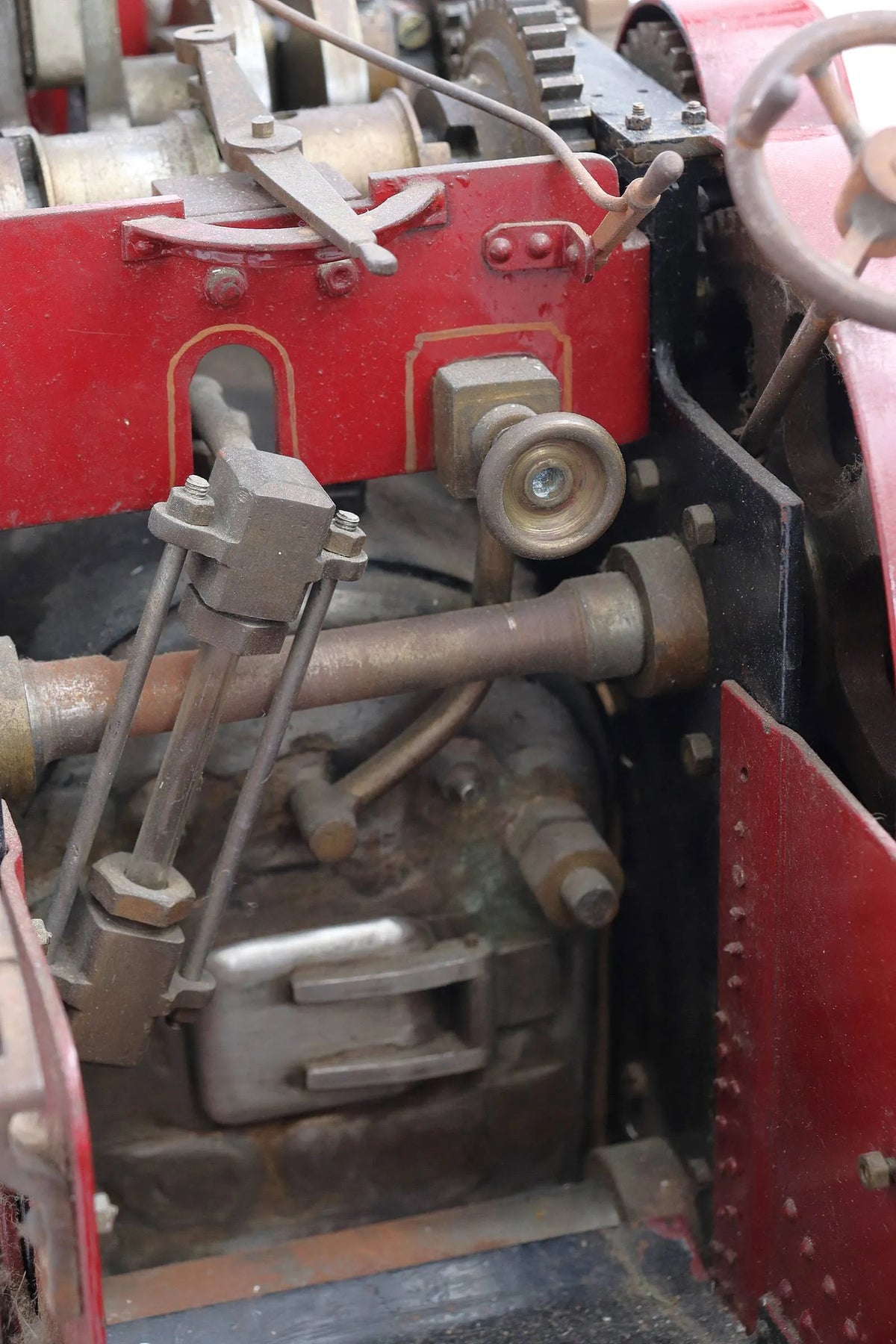 Vintage DCC Showmans tractor
