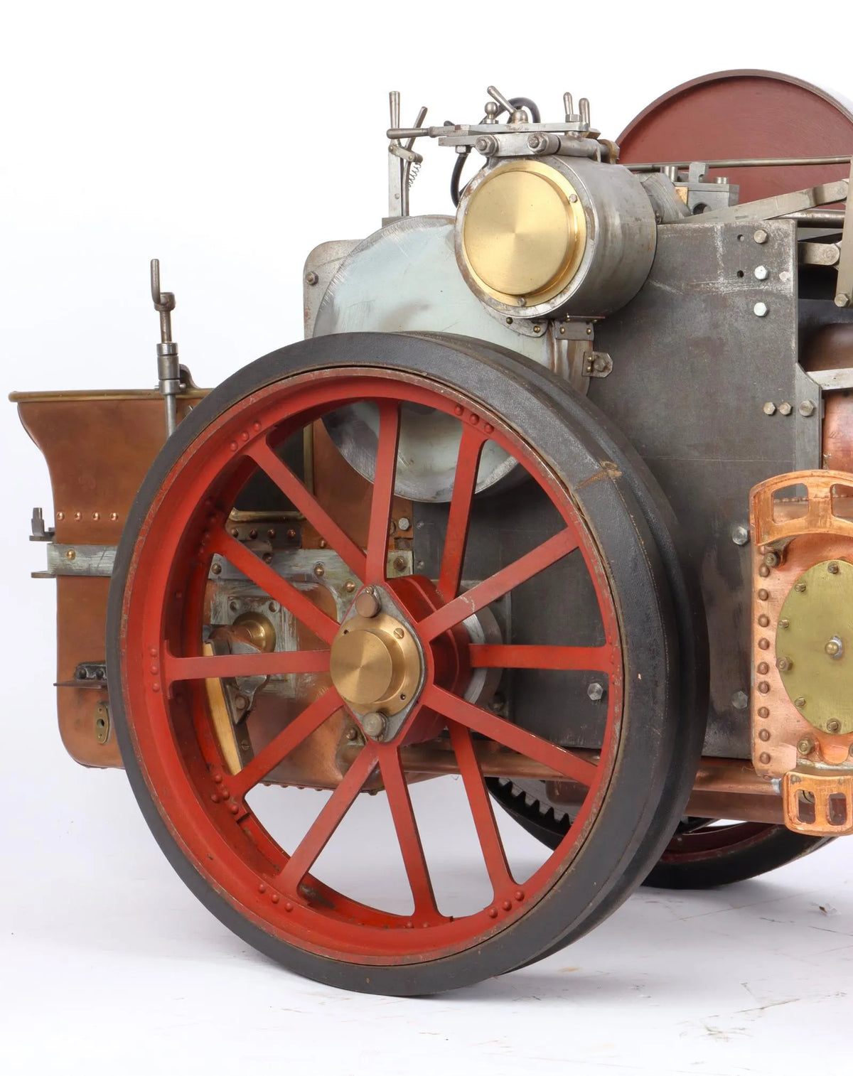 2 inch scale Ransomes, Sims & Jefferies DCC steam tractor