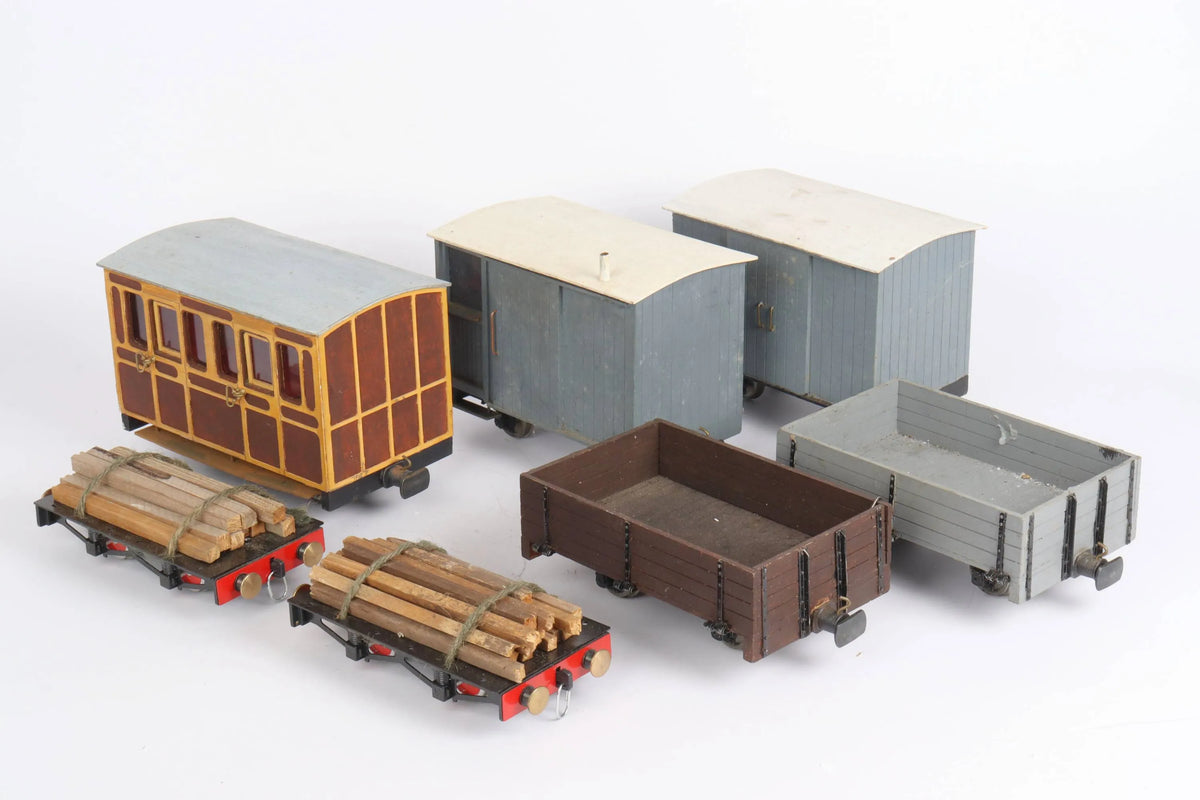 32mm radio controlled diesel shunter with rolling stock