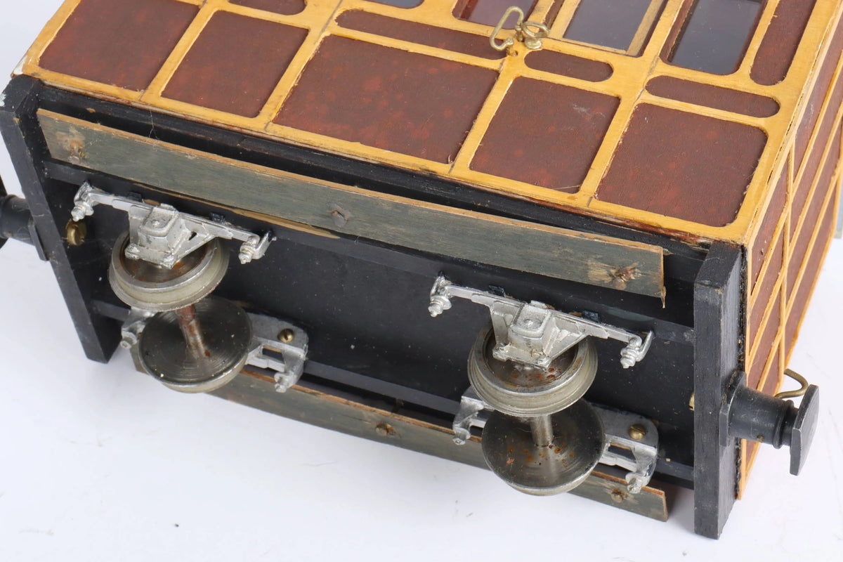 32mm radio controlled diesel shunter with rolling stock