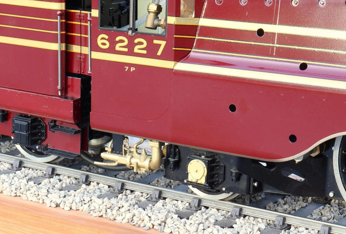 Gauge 3 LMS streamlined Coronation No.6227 "Duchess of Devonshire"