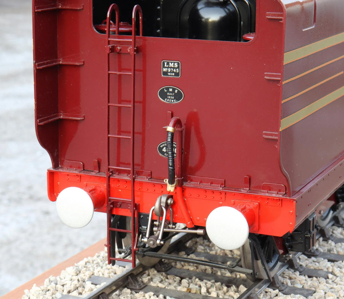 Gauge 3 LMS streamlined Coronation No.6227 "Duchess of Devonshire"