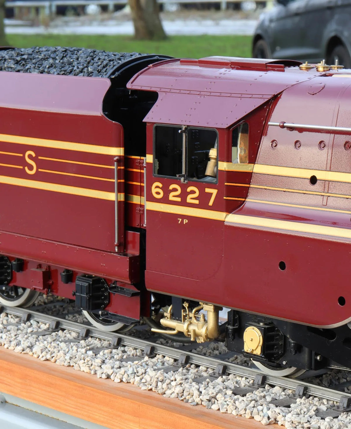 Gauge 3 LMS streamlined Coronation No.6227 "Duchess of Devonshire"