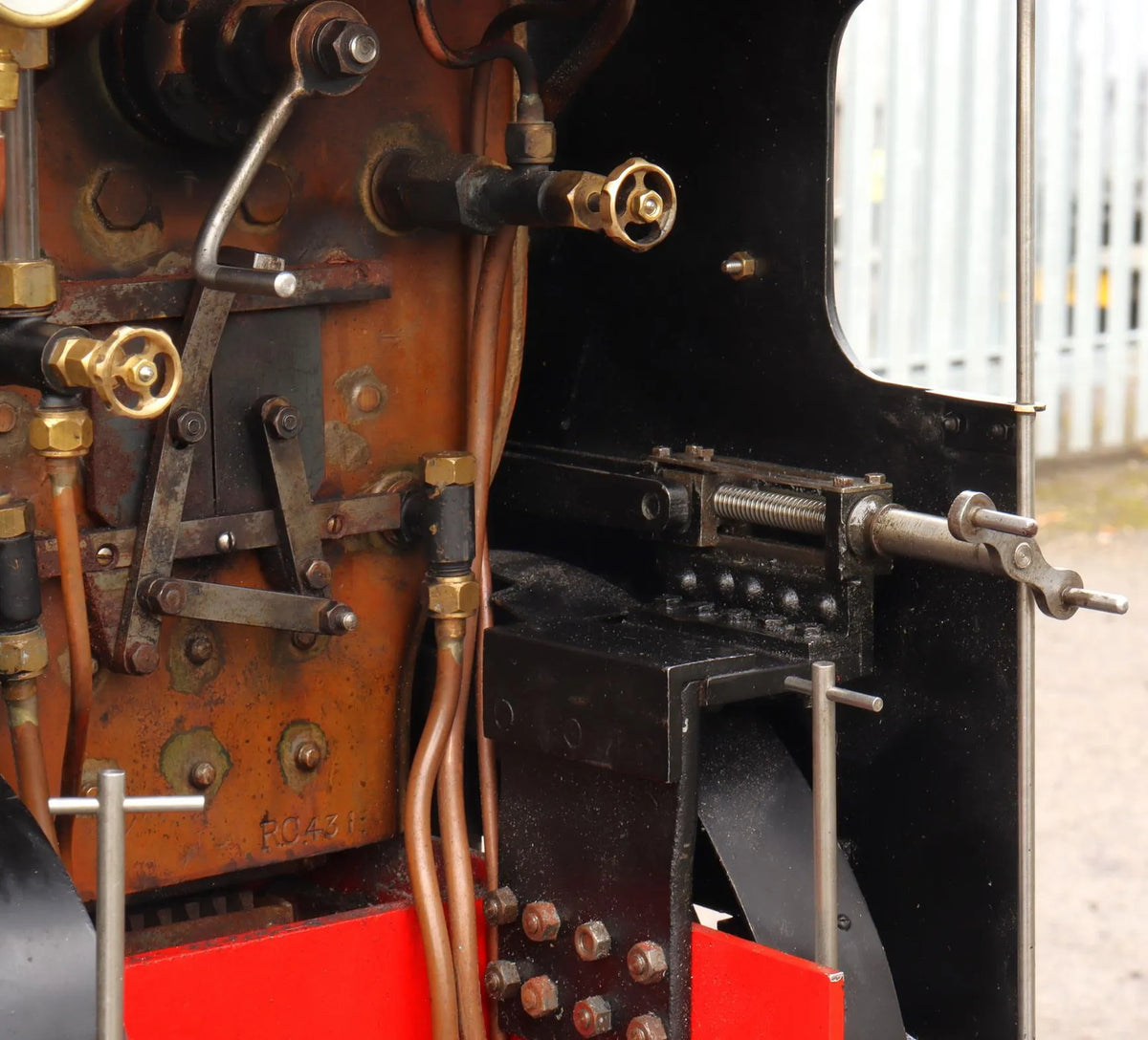 5 inch gauge CIE 13XX 4-4-0