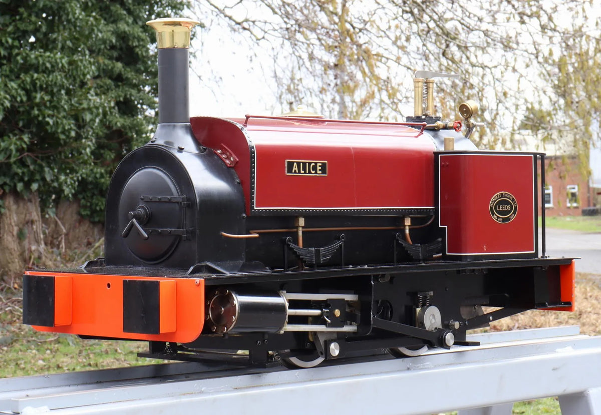 5 inch gauge Hunslet 0-4-0ST