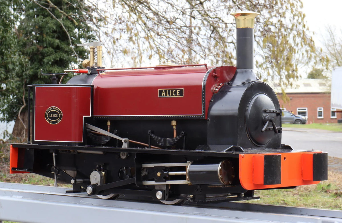 5 inch gauge Hunslet 0-4-0ST