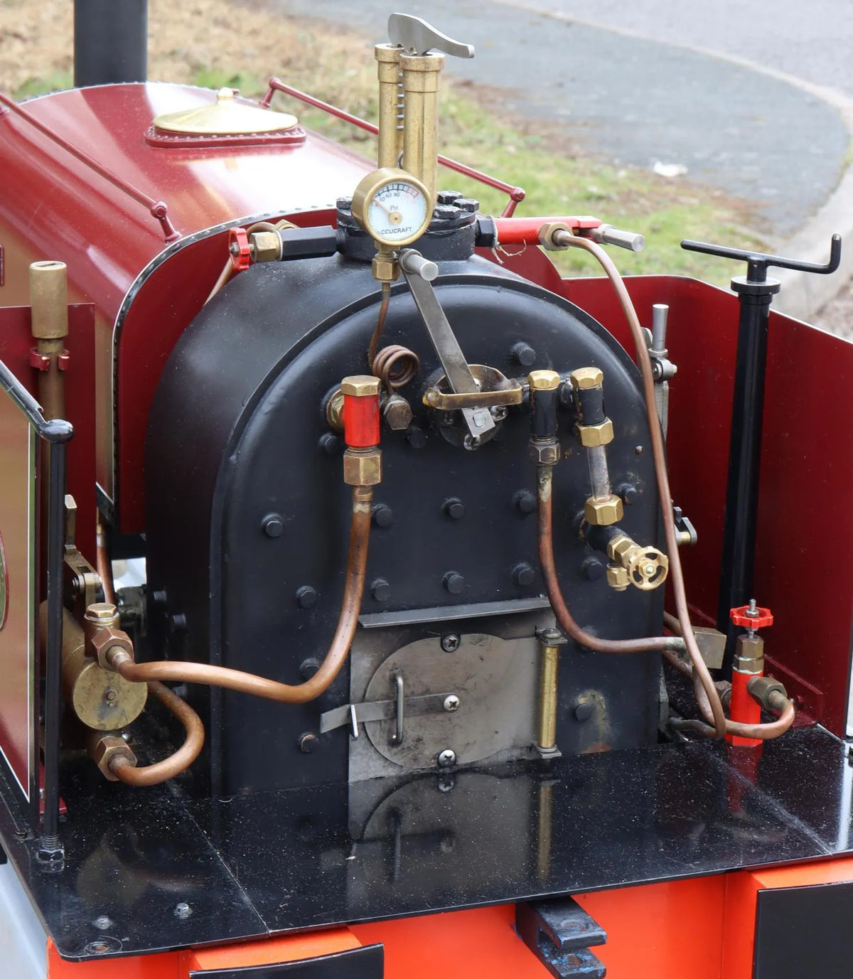 5 inch gauge Hunslet 0-4-0ST
