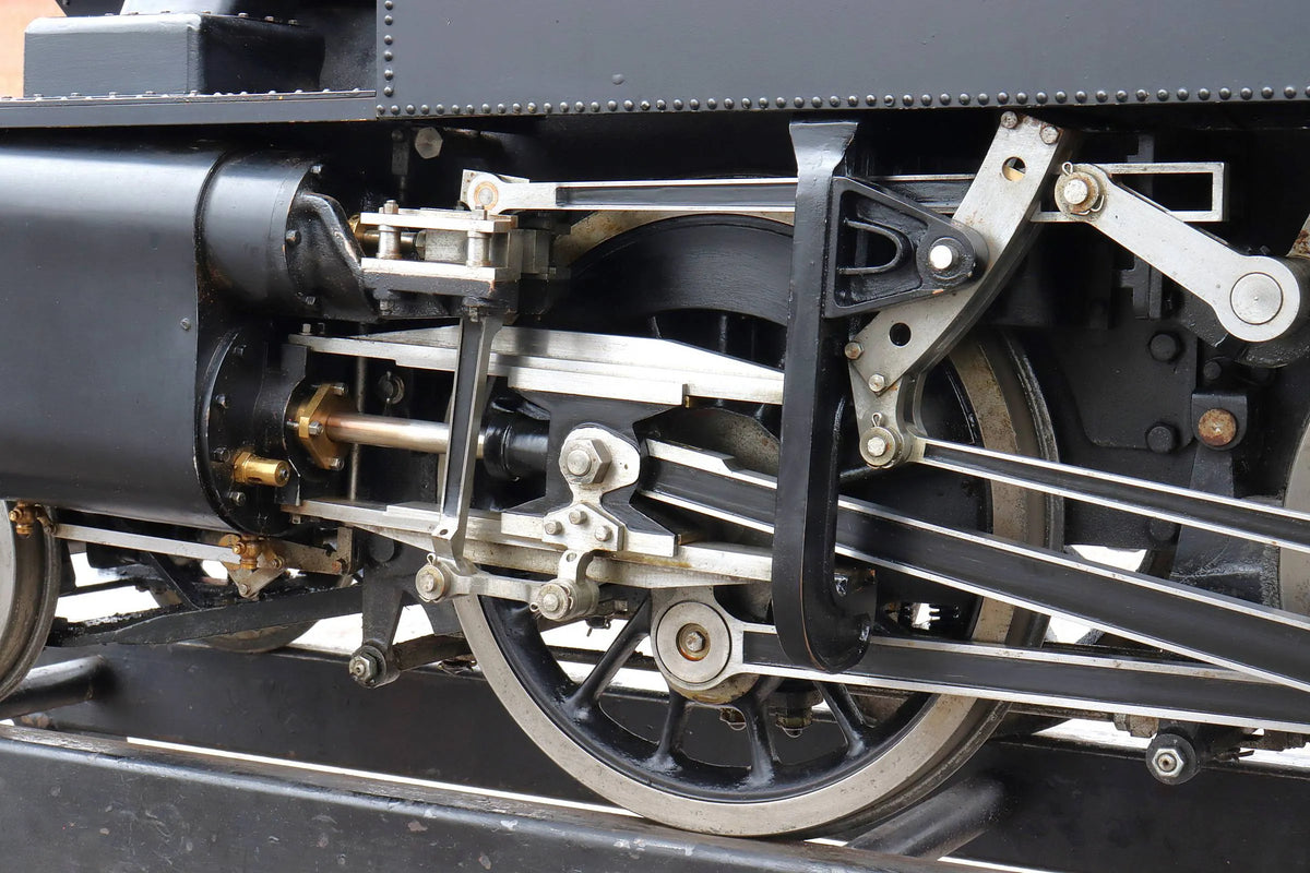 7 1/4 inch gauge BR Standard Class 2 2-6-2T