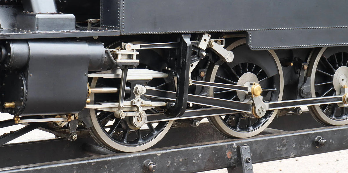 7 1/4 inch gauge BR Standard Class 2 2-6-2T