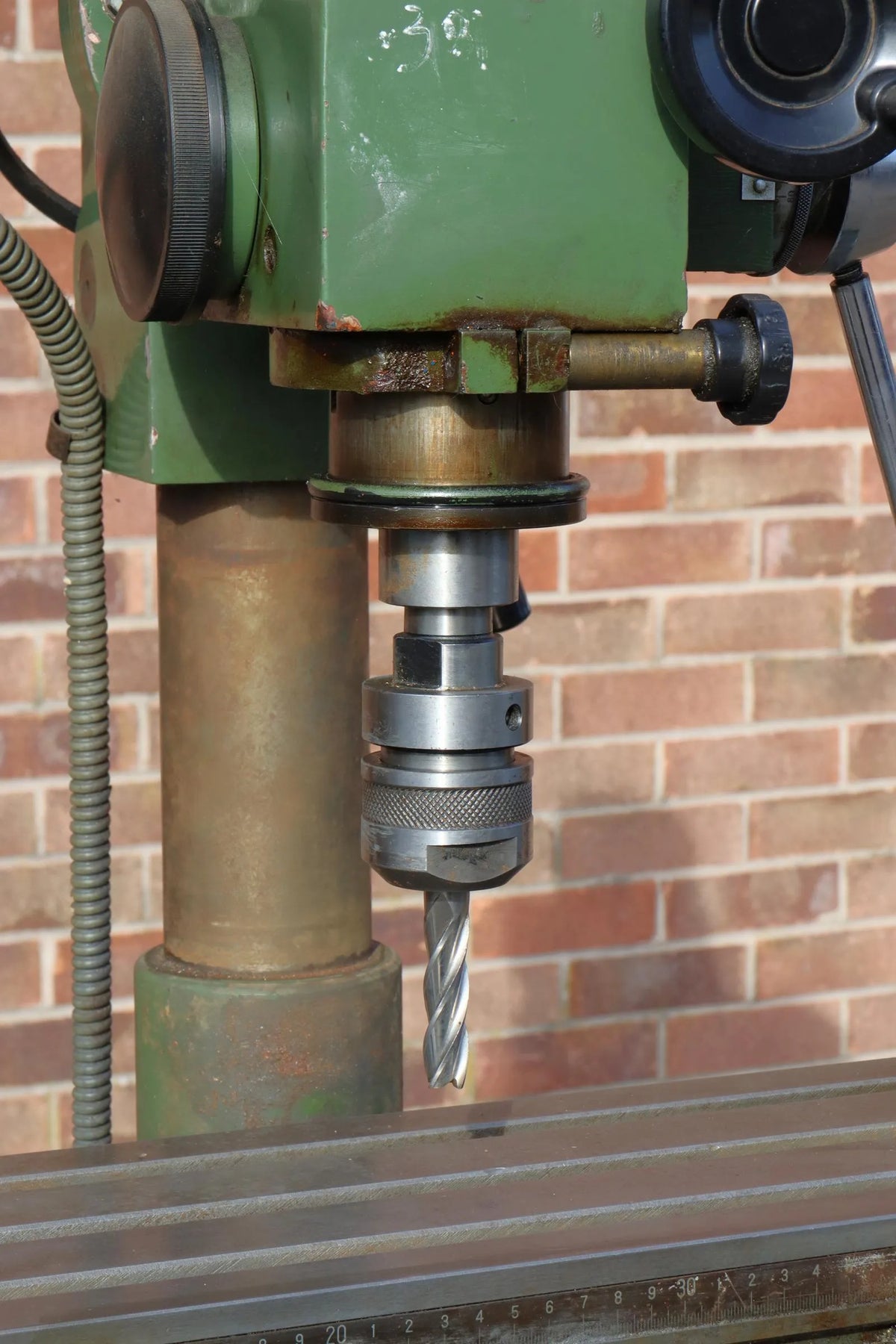 Chester milling machine with stand and accessories