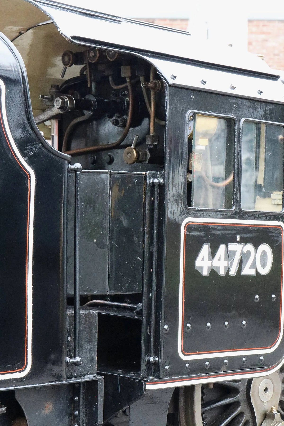 7 1/4 inch gauge LMS Black 5 4-6-0