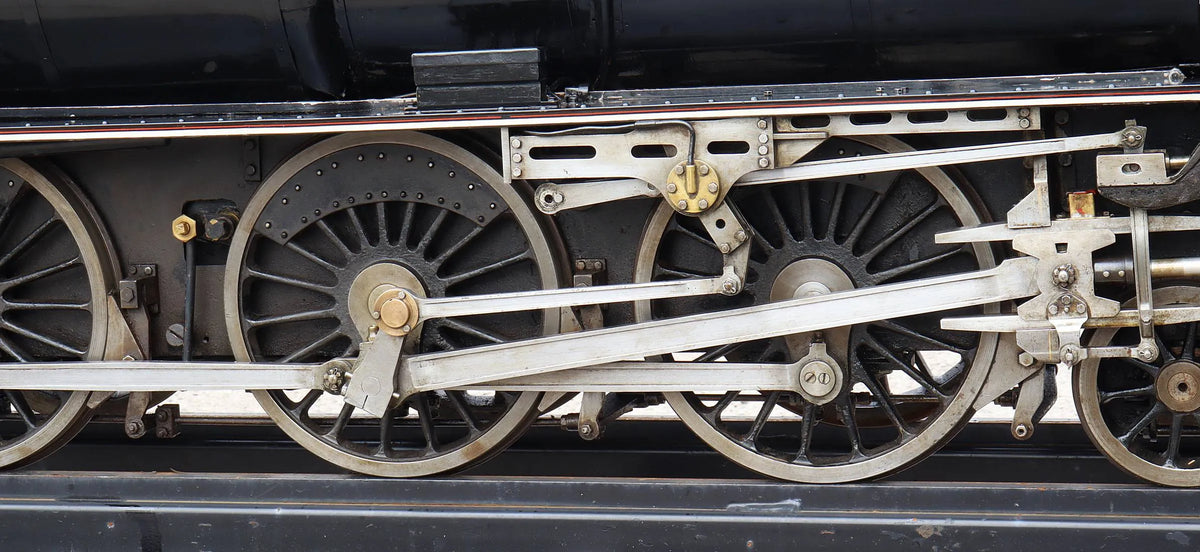 7 1/4 inch gauge LMS Black 5 4-6-0