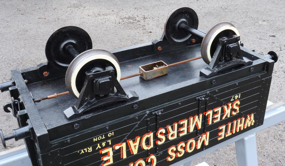 7 1/4 inch gauge private owner wagon