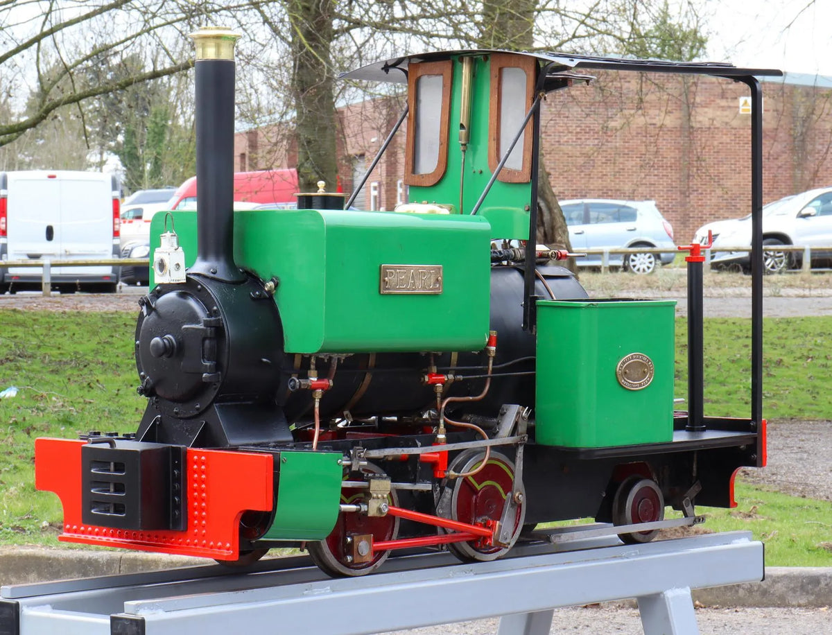 7 1/4 inch gauge Maxitrak "Pearl" 0-4-2T