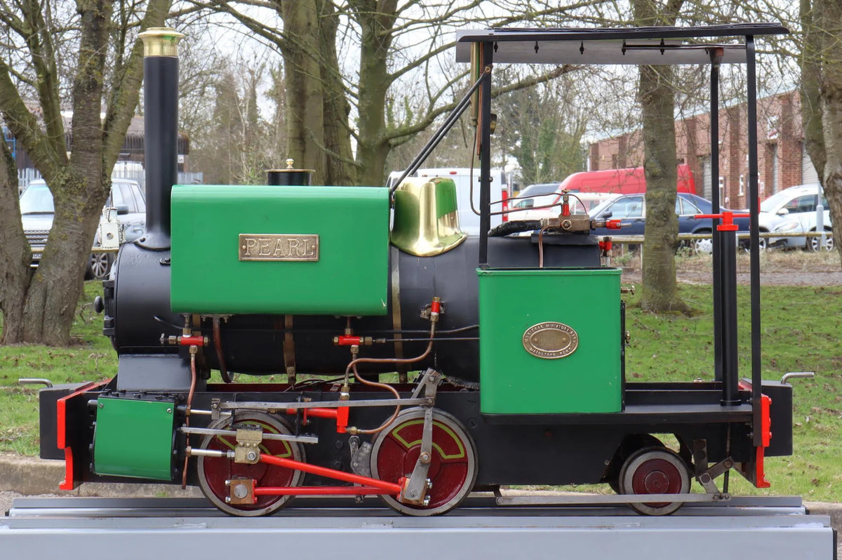 7 1/4 inch gauge Maxitrak "Pearl" 0-4-2T