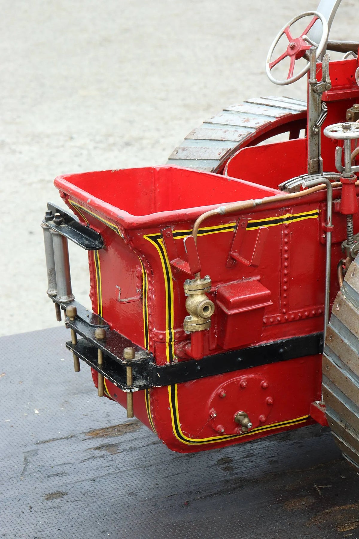 1 1/2 inch scale Allchin traction engine "Royal Chester"