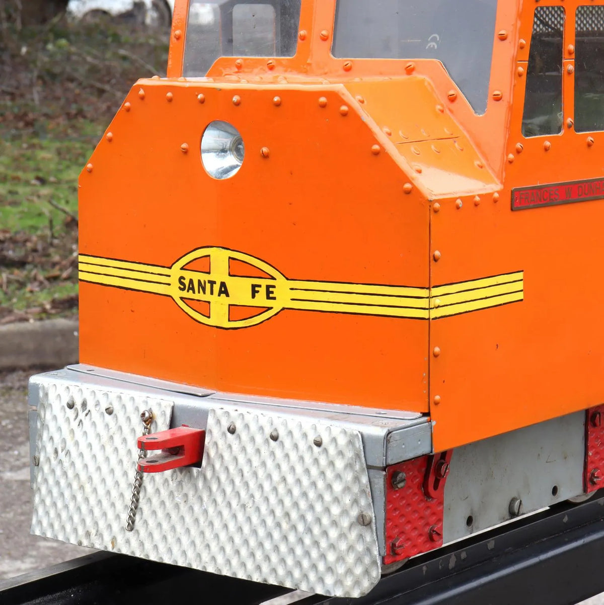 5 inch gauge Santa Fe battery electric