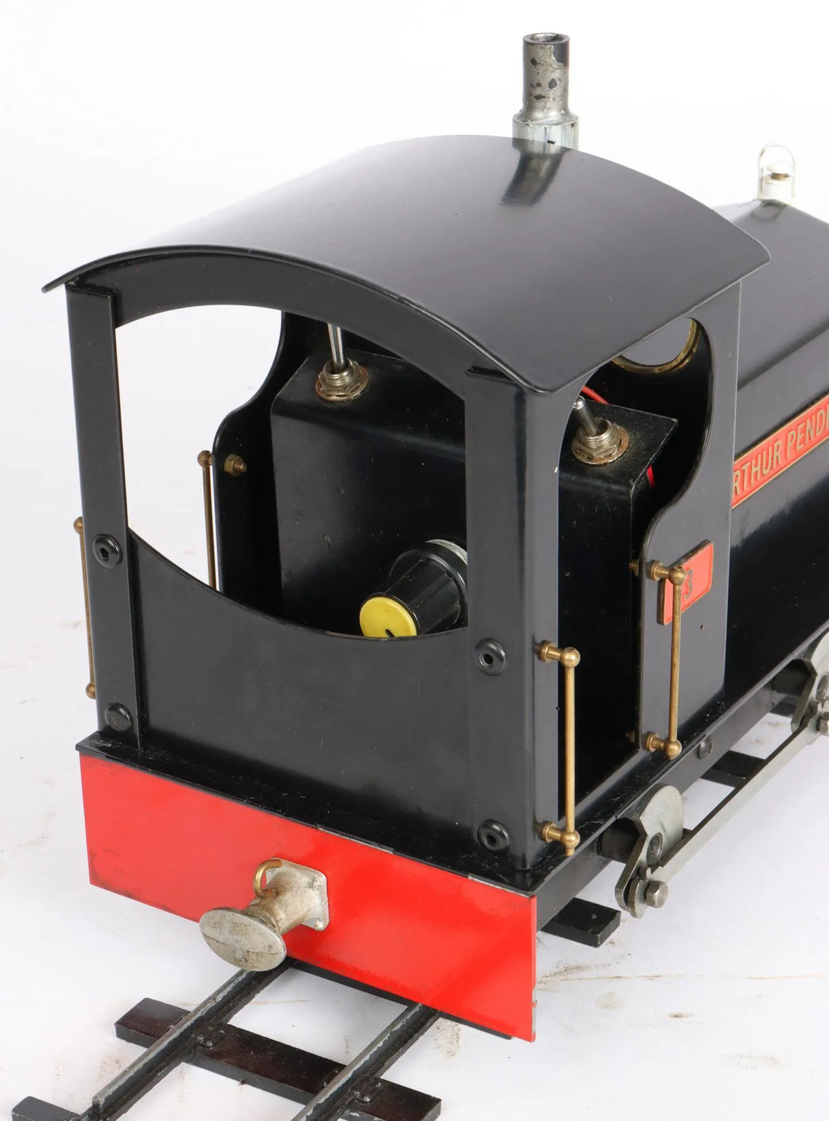 32mm gauge freelance 0-4-0 shunter