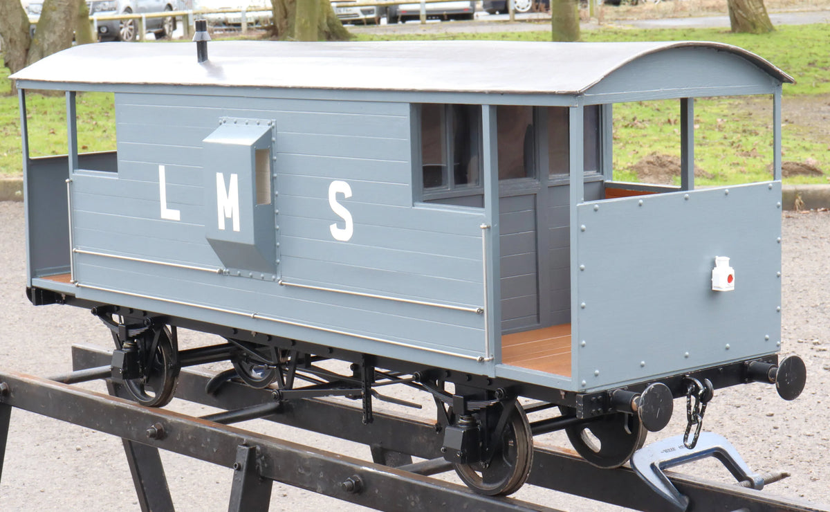 7 1/4 inch gauge brake van