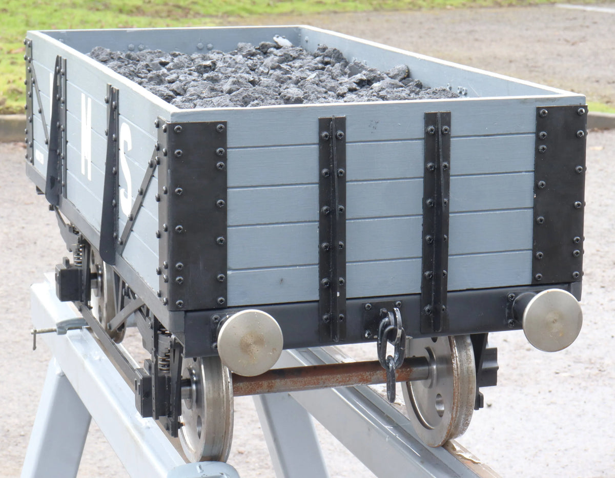 7 1/4 inch gauge 5-plank wagon