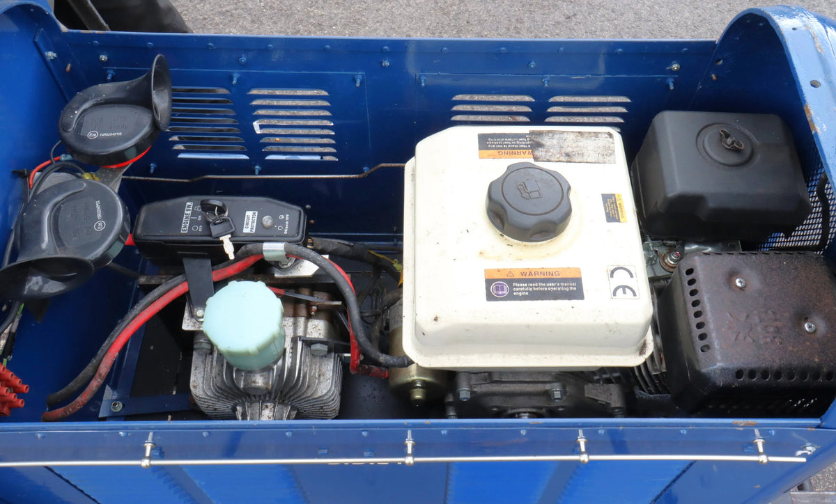 7 1/4 inch narrow gauge petrol hydraulic shunter