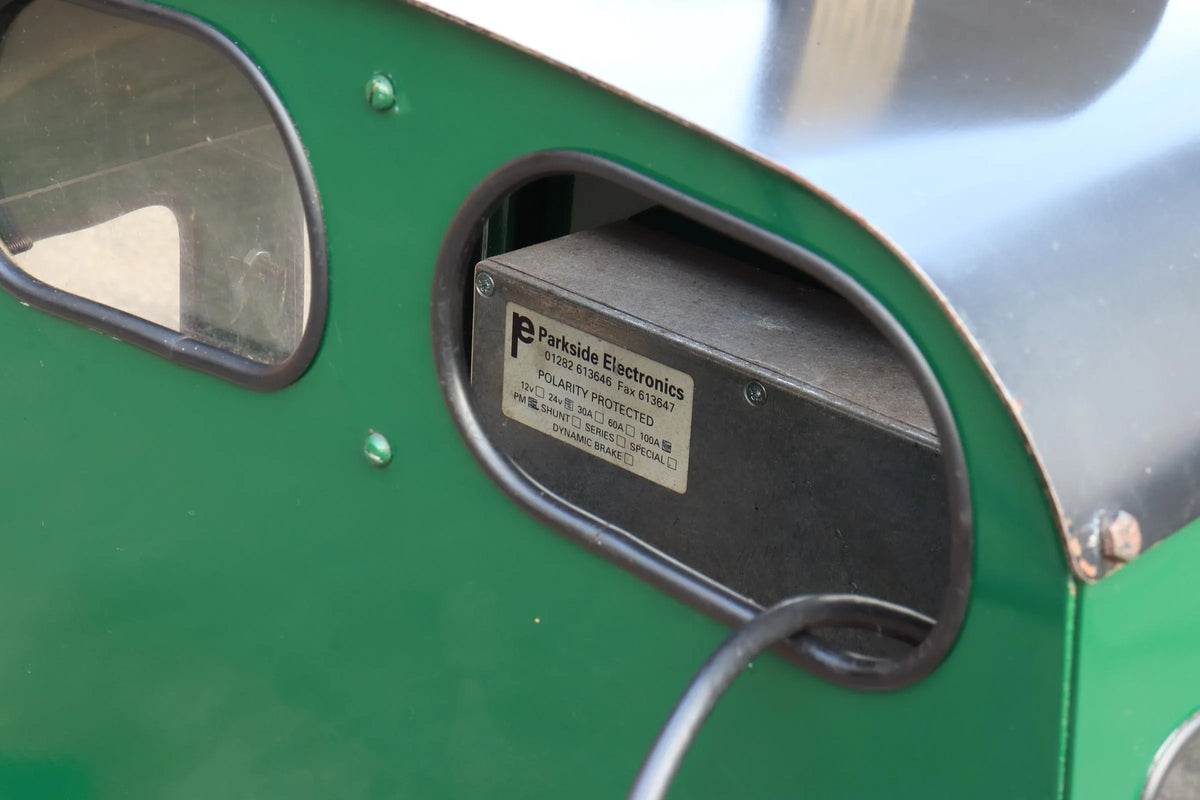 7 1/4 inch gauge Vulcan battery-electric shunter