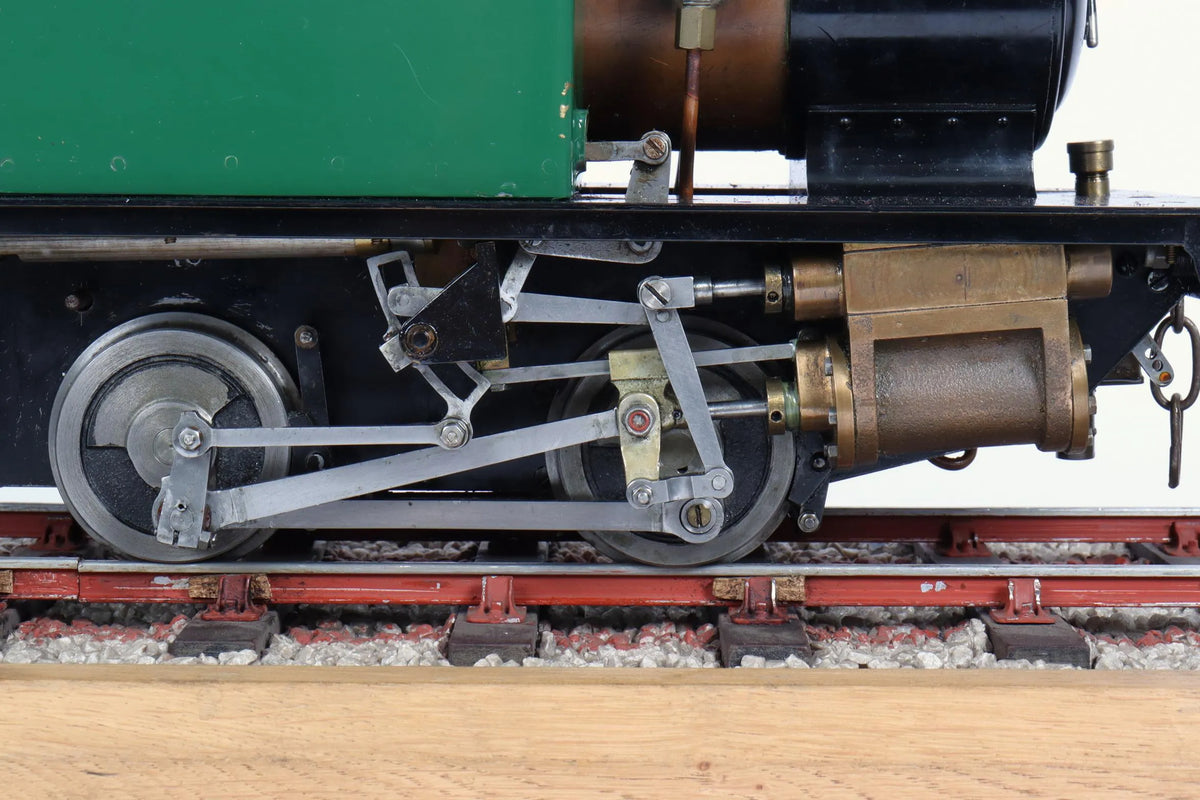 3 1/2 inch gauge large-boilered "Tich" 0-4-0T