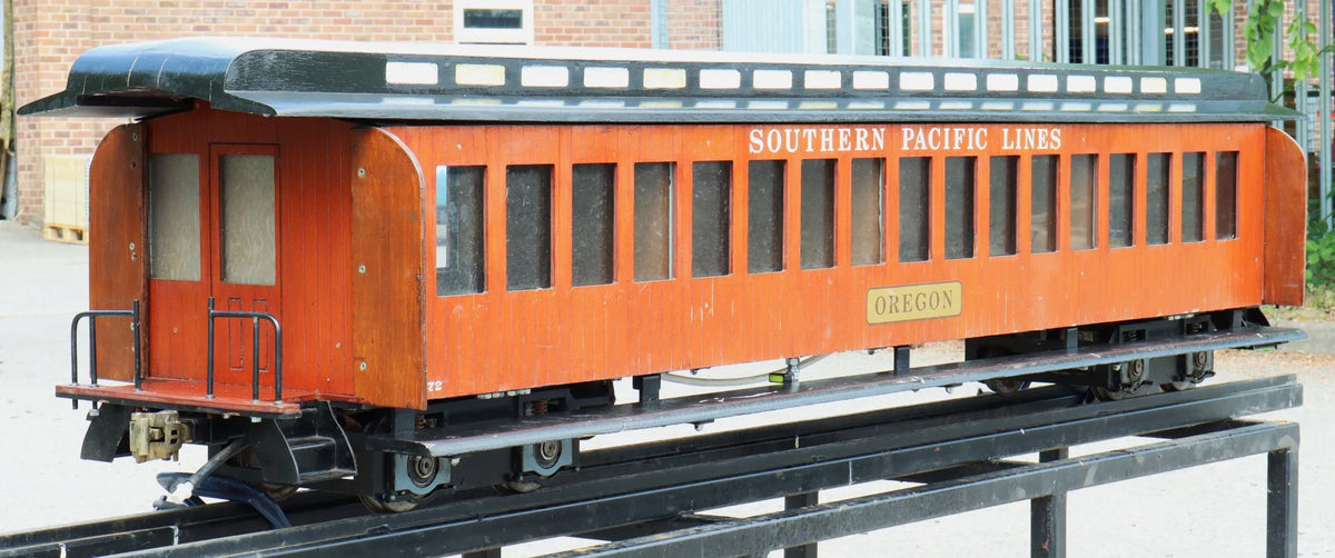 7 1/4 inch gauge Southern Pacific coach "Oregon"