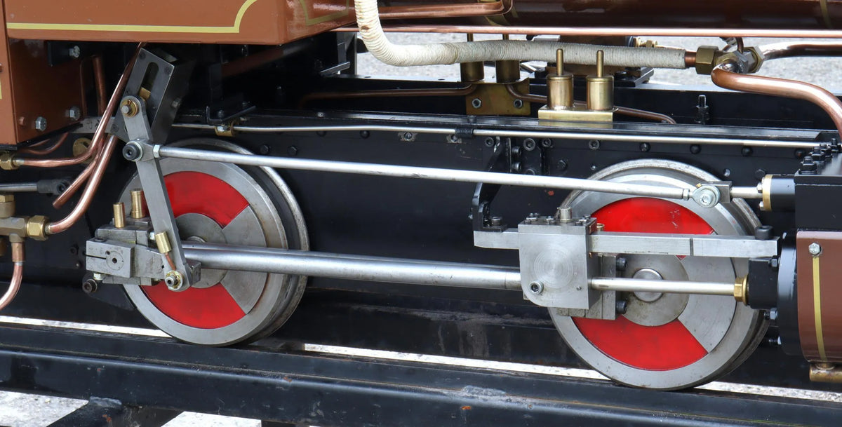 7 1/4 inch gauge "Romulus" with tender