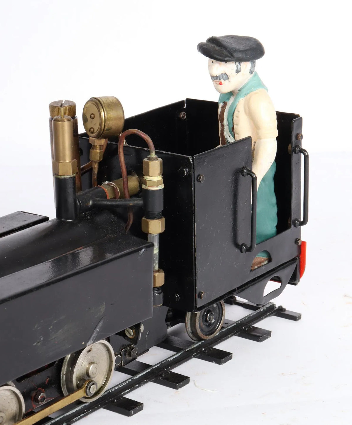 32mm gauge 0-4-0T