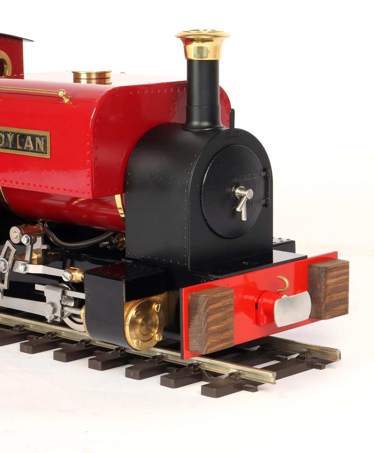32mm/45mm narrow gauge Roundhouse "Dylan" 0-4-0T