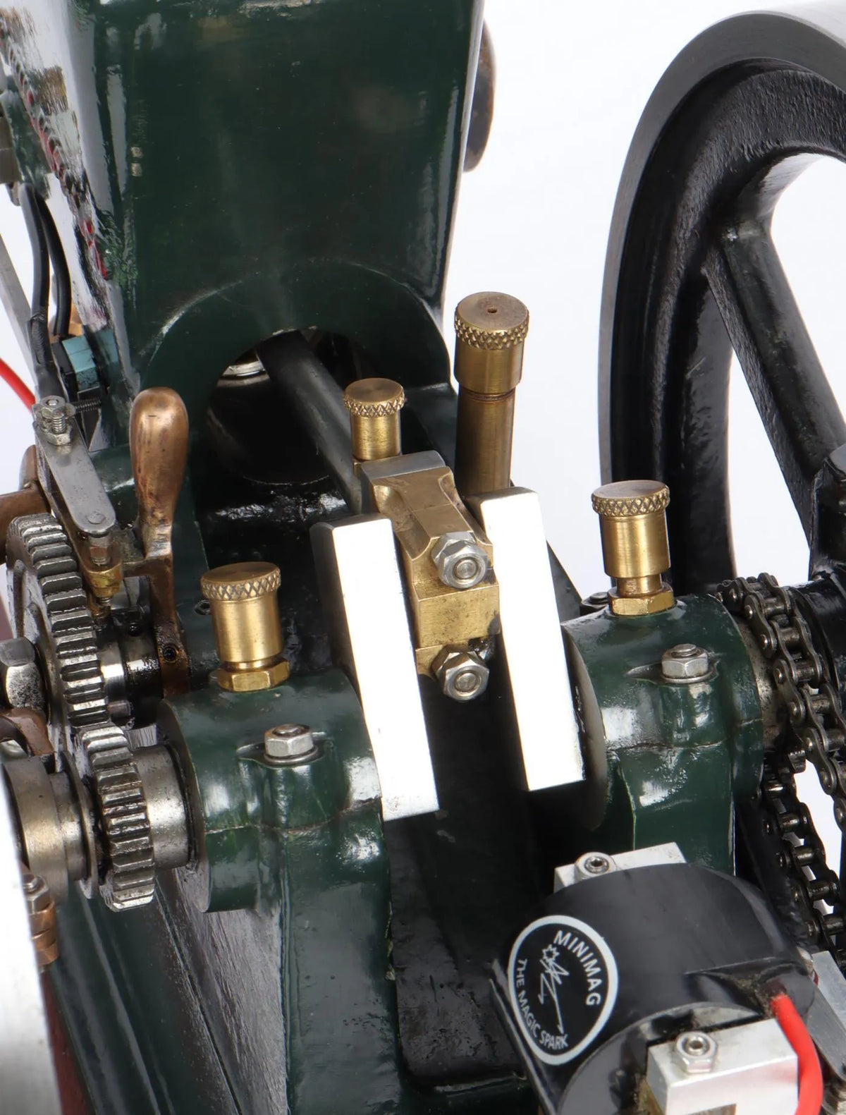 Red Wing open crank engine