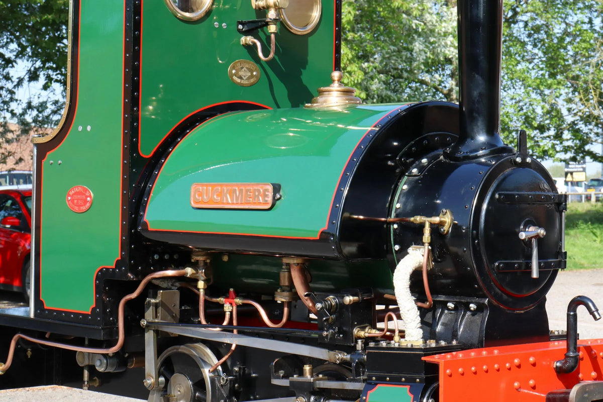 7 1/4 inch narrow gauge Bagnall 0-4-0ST "Cuckmere"