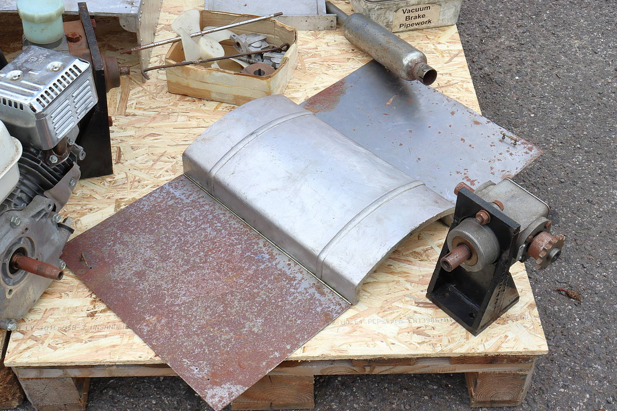 7 1/4 inch narrow gauge "Planet" petrol hydraulic