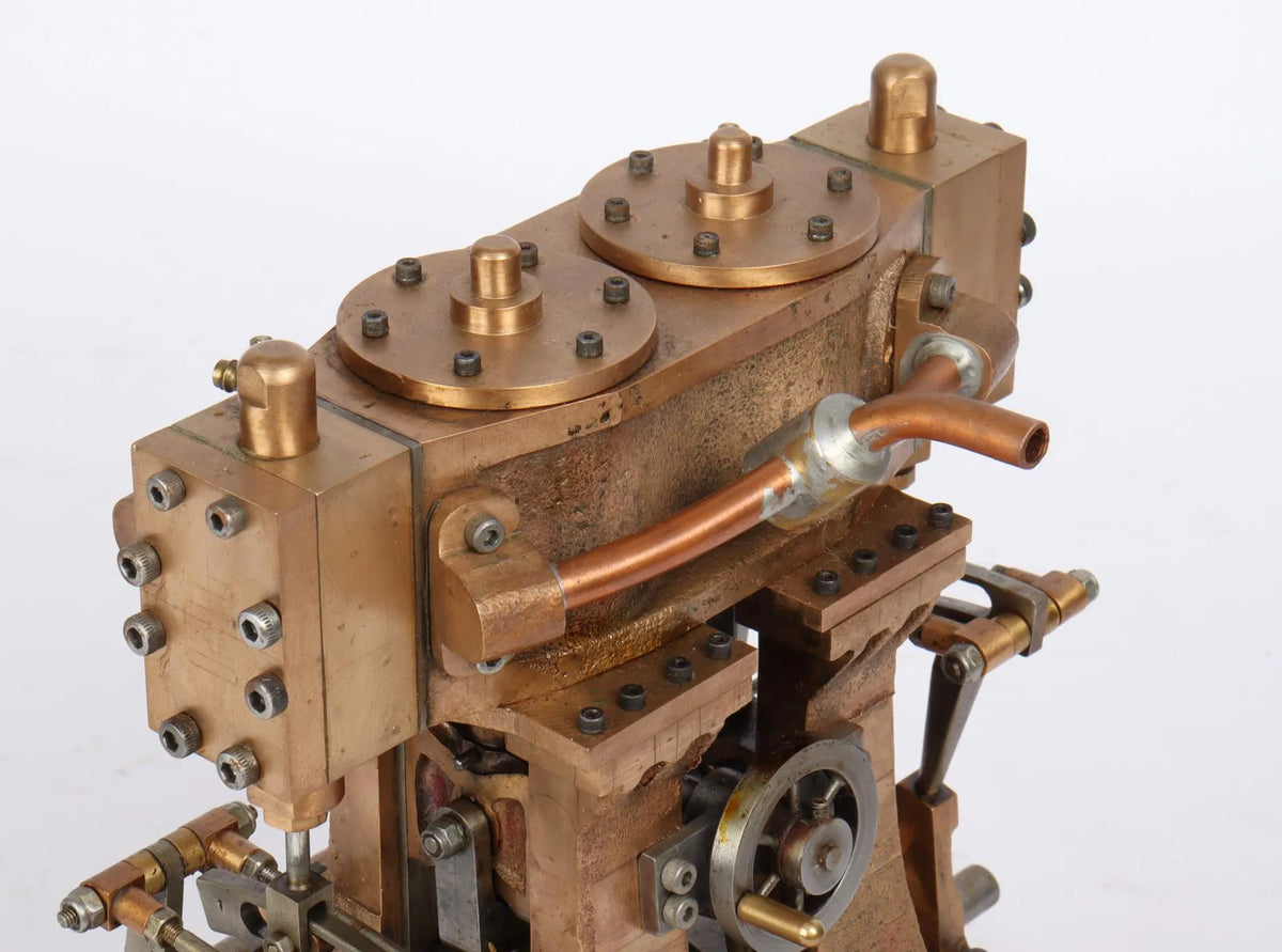 Vertical twin with reversing gear