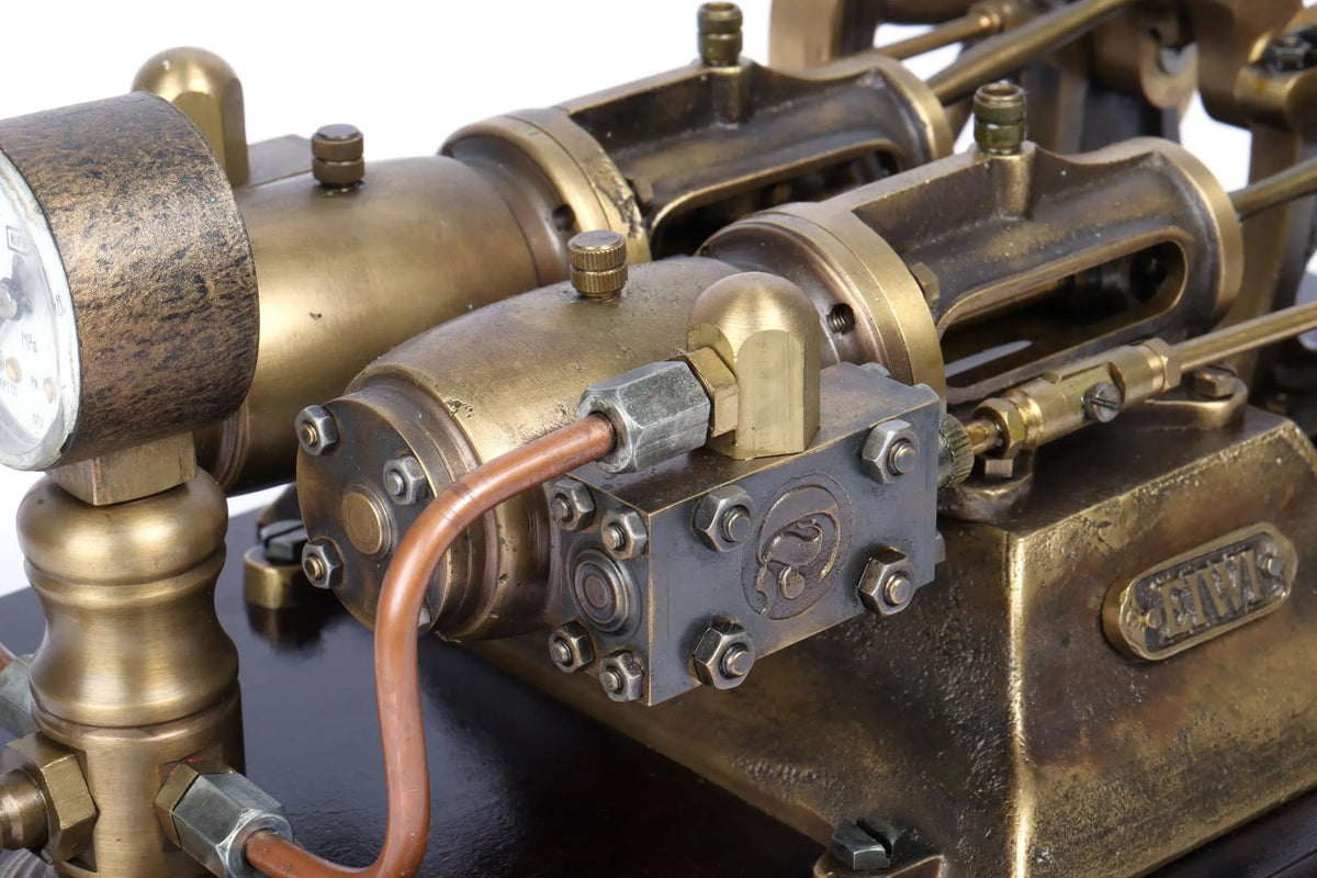 "EIWI" twin cylinder mill engine