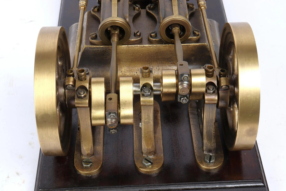 "EIWI" twin cylinder mill engine