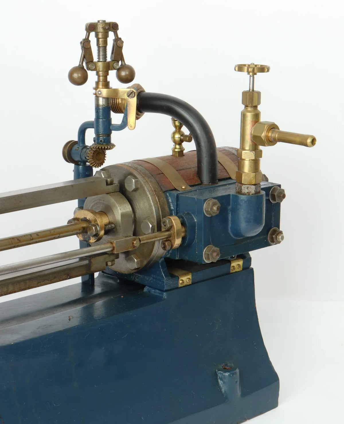 Large workshop engine