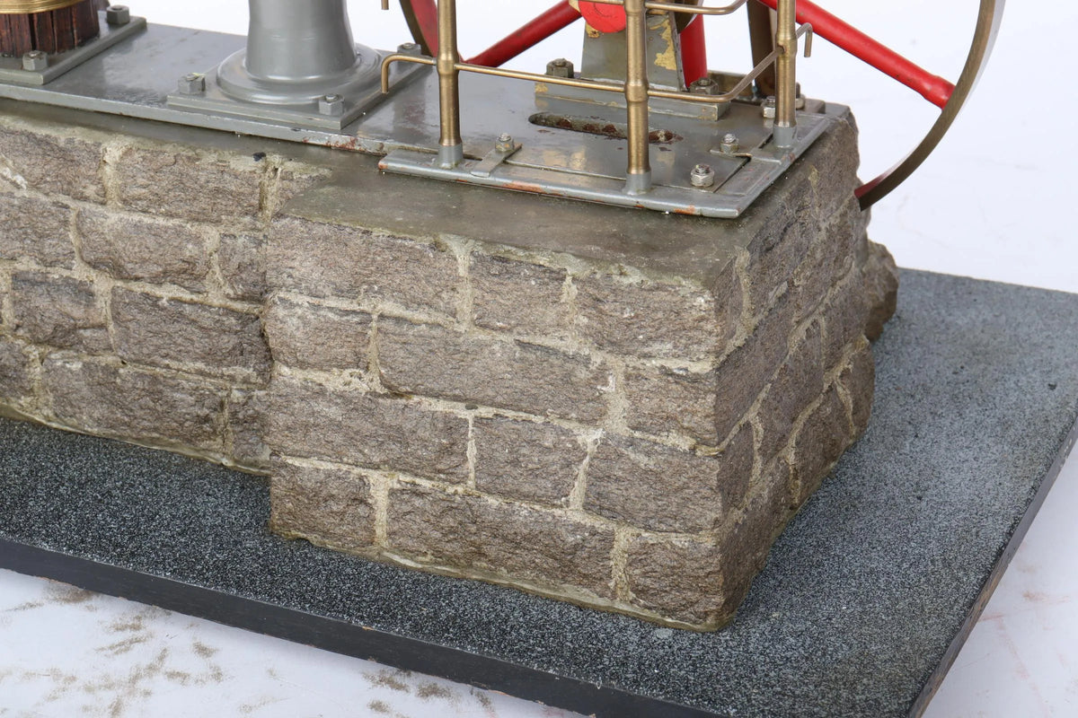 Small beam engine
