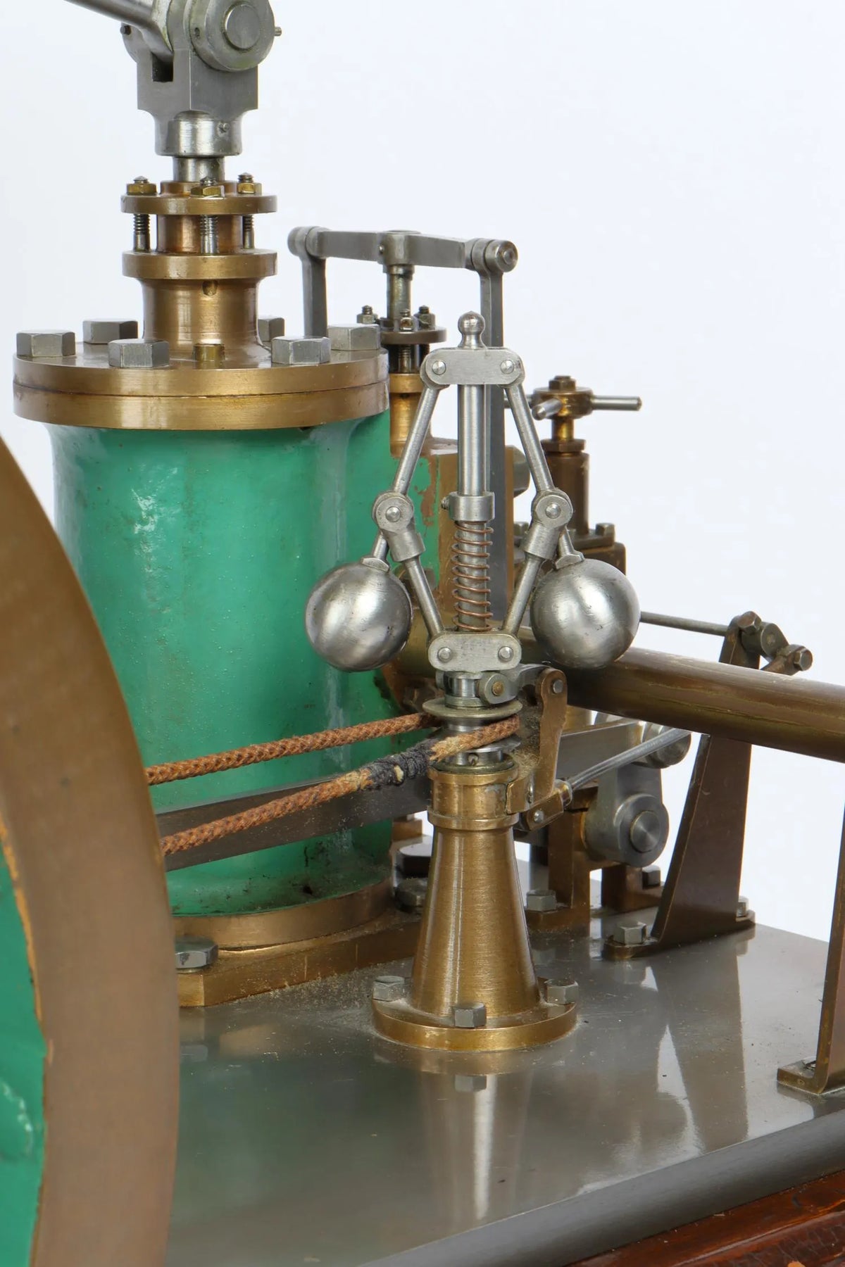 Large beam engine