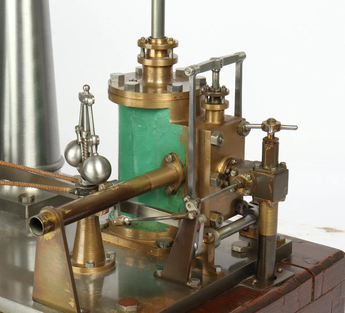 Large beam engine