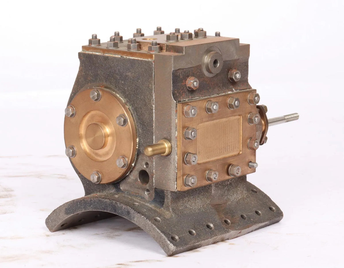 2 inch scale Durham & North Yorkshire commercial boiler with cylinder assembly