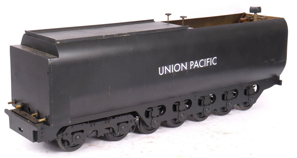 3 1/2 inch gauge Union Pacific 4-8-4 with centipede tender