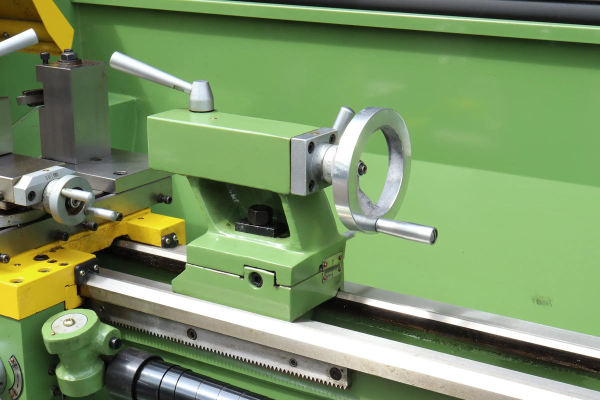 Warco WM250 lathe