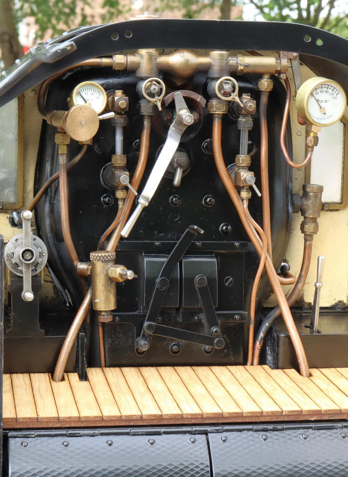 5 inch gauge LMS Black 5 4-6-0