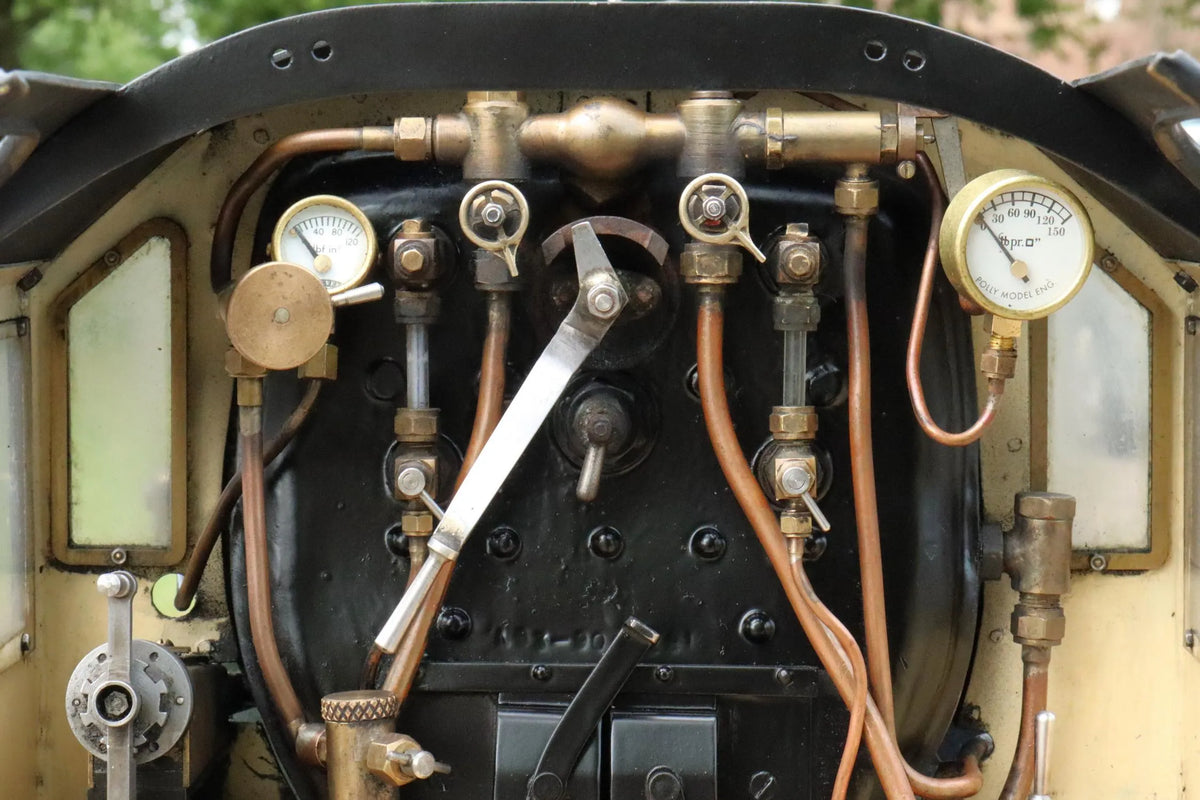 5 inch gauge LMS Black 5 4-6-0