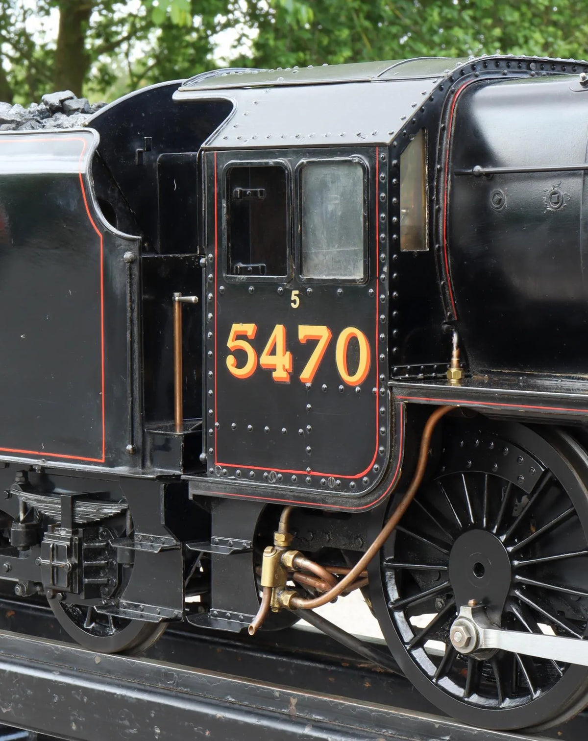 5 inch gauge LMS Black 5 4-6-0