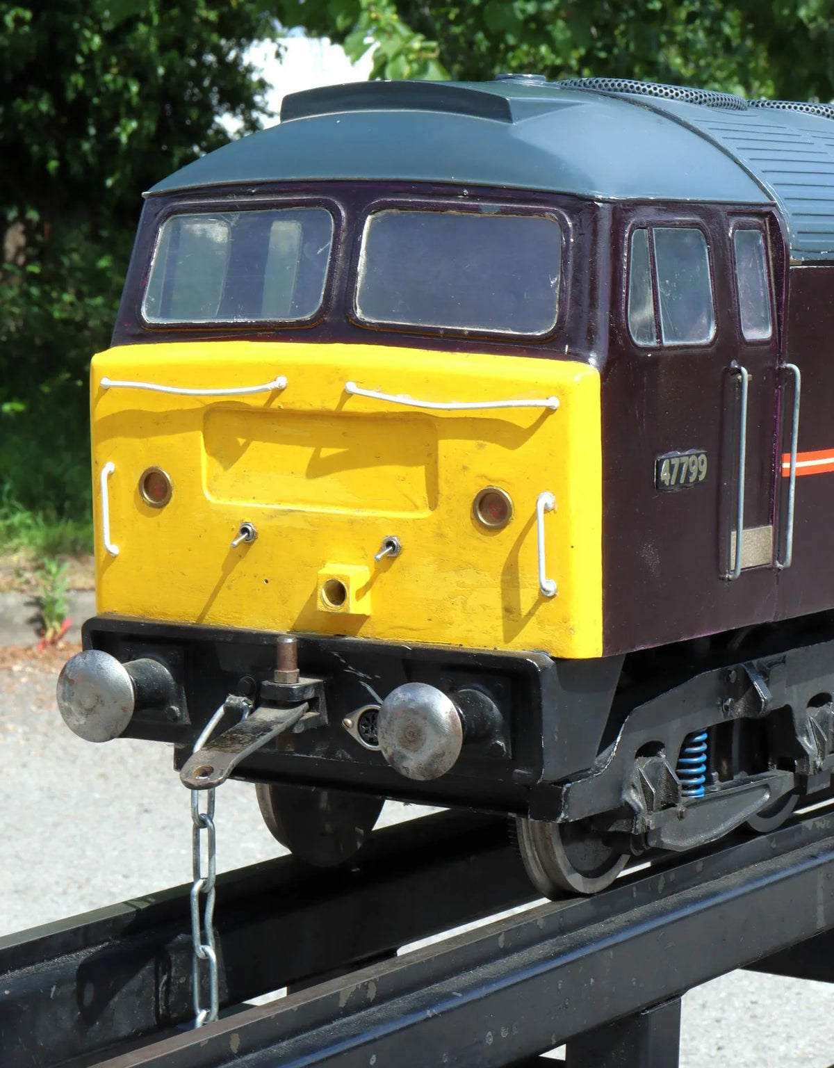 5 inch gauge Class 47 battery electric